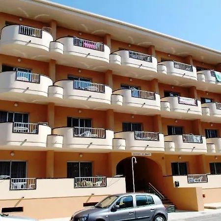 El Salats Hotel